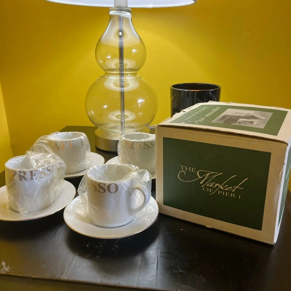 Pier 1 espresso cafe set of 4 white and gold cups and saucers